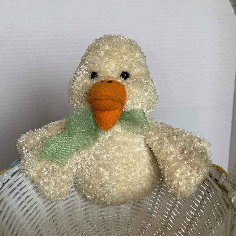 Vintage Plush Duck Easter Basket Baby Cute T.L. Toys Hong Kong